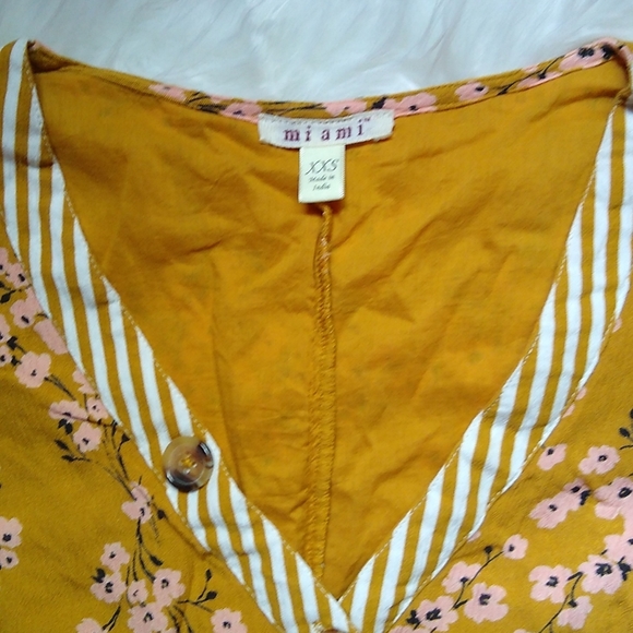 Miami Floral Mustard Romper - Picture 3 of 4